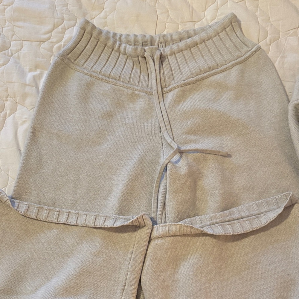 Edikted Soft Gray Wide Leg Pants And Sweater